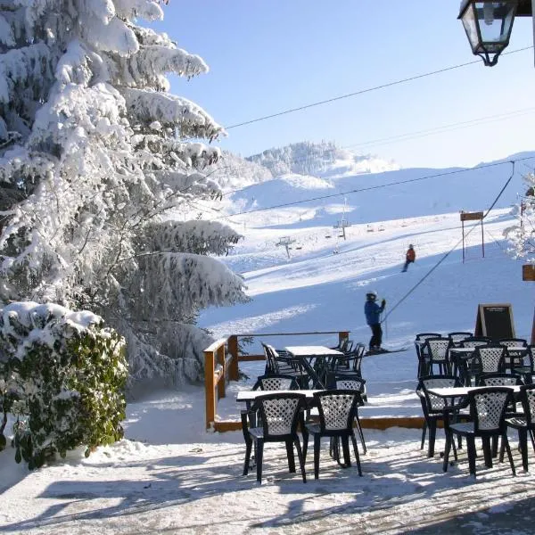 克里斯塔尼亚酒店，位于贝勒沃的酒店