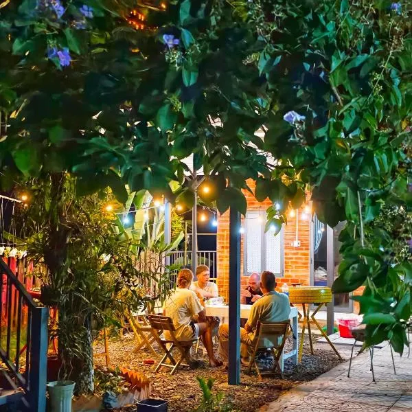 Cat Tien Backpackers Hostel，位于吉仙的酒店