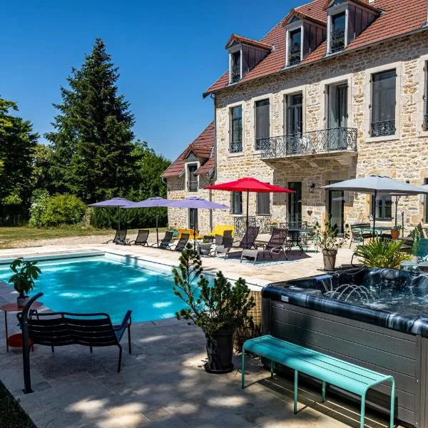 Le 49 Côté Parc & SPA，位于Domblans的酒店
