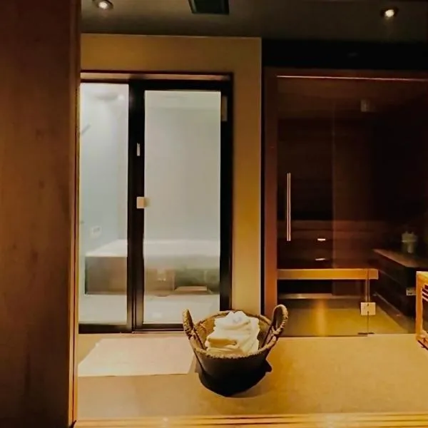 Villa Kuon Kisa 静かな里山に佇む古民家宿，位于Kisa的酒店