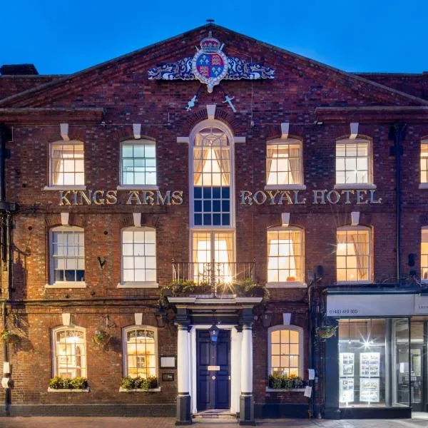 The Kings Arms and Royal Hotel, Godalming, Surrey - The Coaching Inn Group，位于戈德尔明的酒店