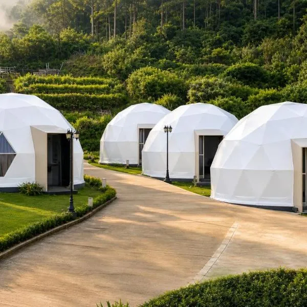 Casa de Monique Glamping Resort，位于茂物的酒店