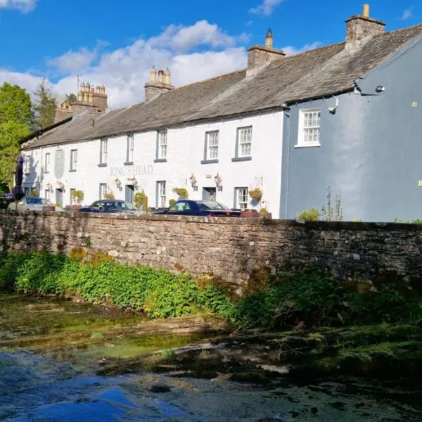 Kings Head - Riverside, Ravenstonedale，位于雷文斯通代尔的酒店