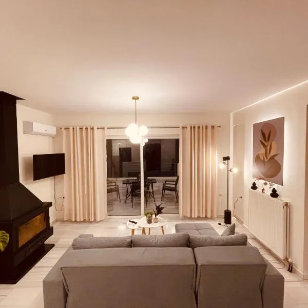 Elenas sweet home,位于皮尔戈斯的酒店
