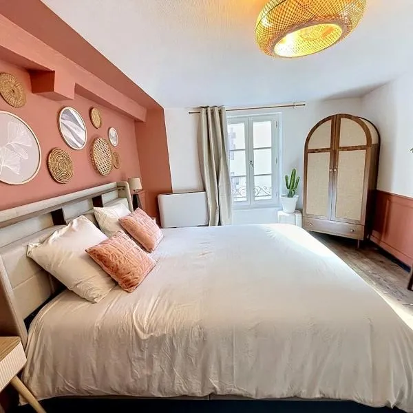 Maison Bleue au Centre-ville de Josselin，位于若瑟兰的酒店