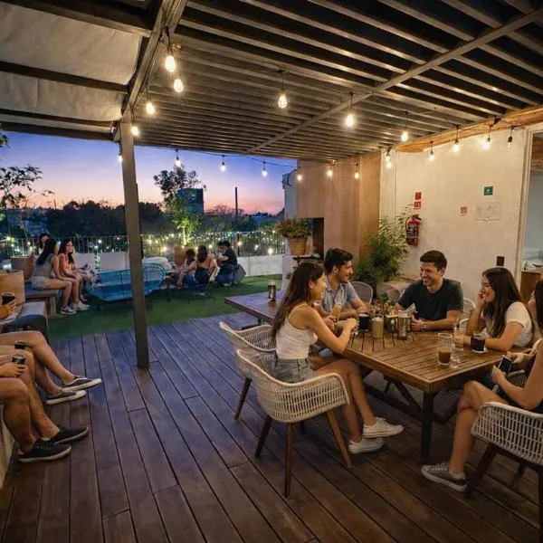 Hostal Nube Mia Guadalajara，位于瓜达拉哈拉的酒店