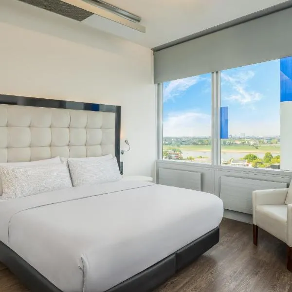 INNSiDE by Meliá Düsseldorf Hafen，位于杜塞尔多夫的酒店