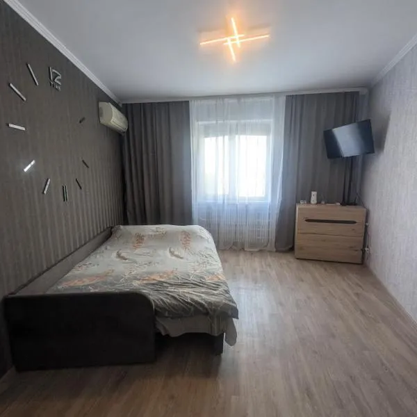 1 Кімнатна Квартира，位于苏梅的酒店