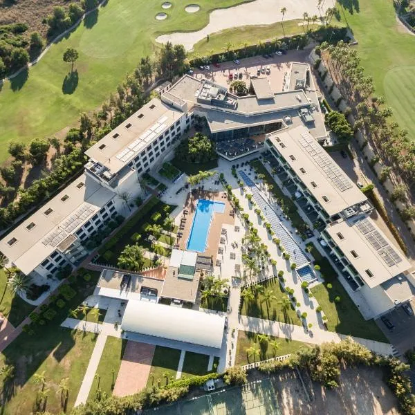 La Finca Resort，位于阿尔戈法的酒店