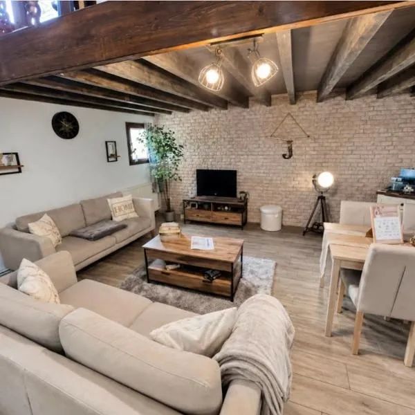 4 pers Centre de Limoux au calme - Parking & Wifi，位于利穆的酒店