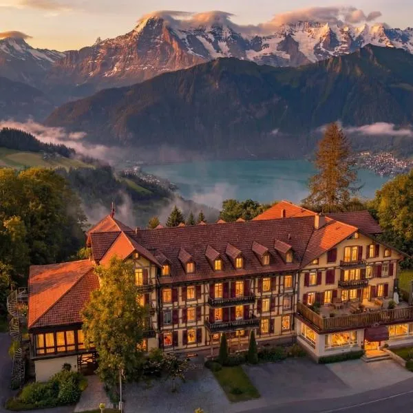 Beatenberg Resort & Spa in Beatenberg Interlaken，位于贝阿滕贝格的酒店