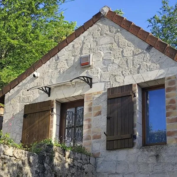 Chez Philippe et Agnès Appartement T2，位于Vauciennes的酒店