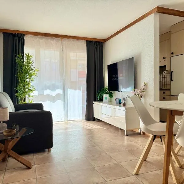 Mountain View Apartment near Brig Station, self check-in，位于纳特斯的酒店