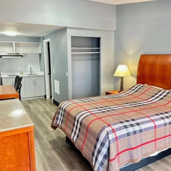 Sunwestern Suites，位于道格拉斯维尔的酒店
