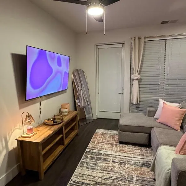 Modern Luxury Dream Stay In Midtown ATL,位于亚特兰大的酒店