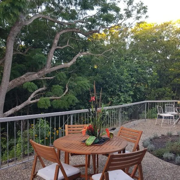 Jacaranda Lodge，位于卡布尔彻的酒店