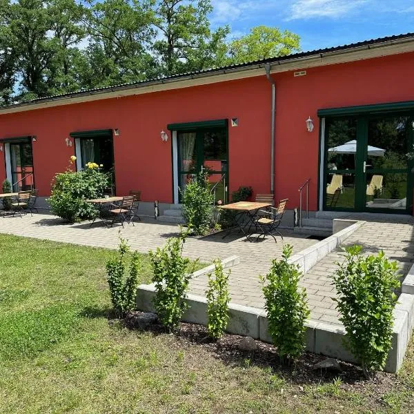 Bed & Breakfast am Waldgürtel，位于福斯特的酒店