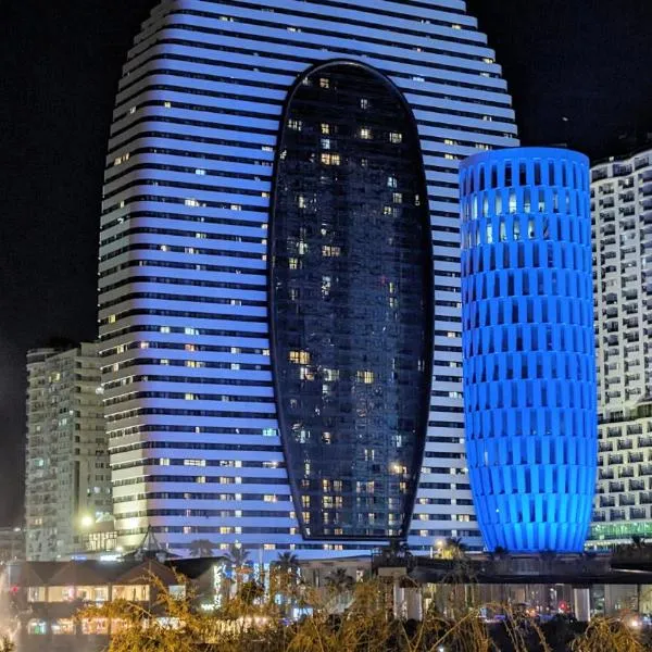 Black Sea Alliance Palace，位于巴统的酒店
