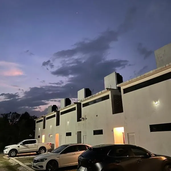Las Orquídeas，位于迪坡斯特兰的酒店