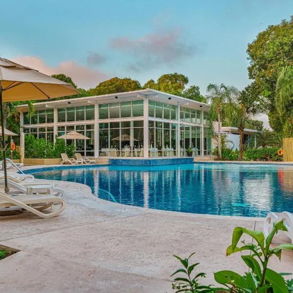 Bahia Principe Escape Sian Ka'an - Hyatt Inclusive Collection - Adults Only - All Inclusive，位于艾库玛尔的酒店