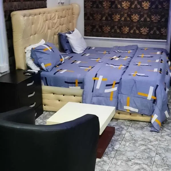 Kembod hotel & suite，位于伊凯贾的酒店