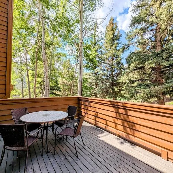 Tennis Townhomes 1323 by SummitCove Lodging in Colorado，位于基斯通的酒店