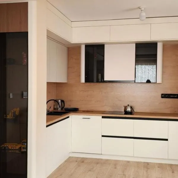 "Private Room in New Luxury " Apartment，位于乌兰巴托的酒店