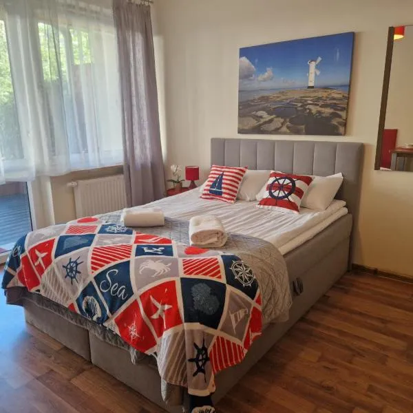 Apartament TRZY POMOSTY Villa Mistral - parking w cenie，位于斯维诺乌伊希切的酒店
