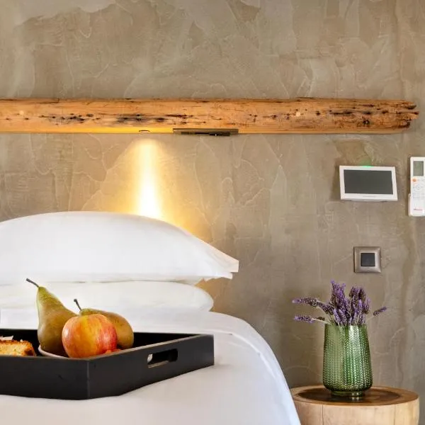 Evoras Boutique Hotel，位于Xirokámbion的酒店