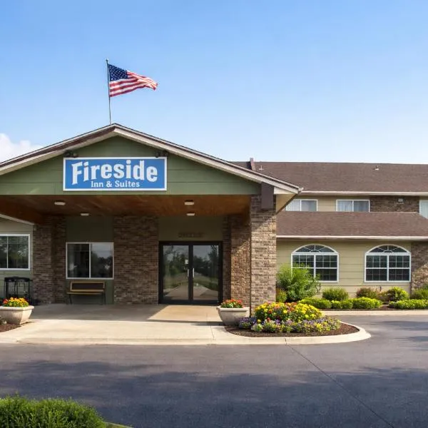 Fireside Inn and Suites，位于魔鬼湖的酒店