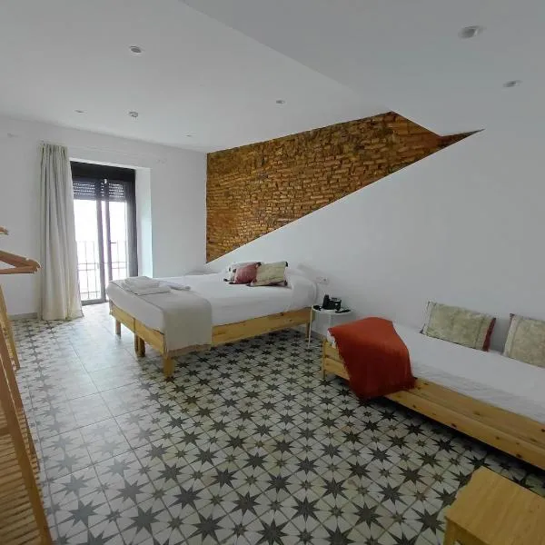 Hotel Rural Casa Cuartel，位于圣维森特-德阿尔坎塔拉的酒店