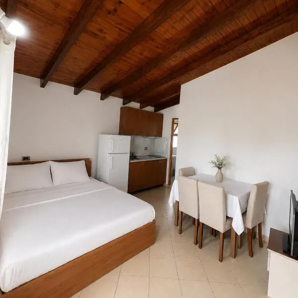 Beach Apartments Gjaci，位于Tale的酒店