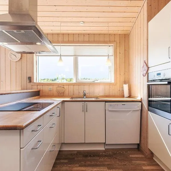 6 person holiday home in Tranekær，位于Fæbæk的酒店