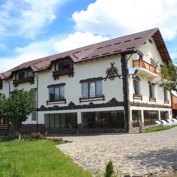 Pensiunea Lacramioara，位于Săcel的酒店