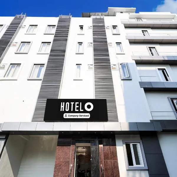 Super OYO Hotel O Kurnool City Railway Junction Formerly Diamond Court，位于卡努尔的酒店