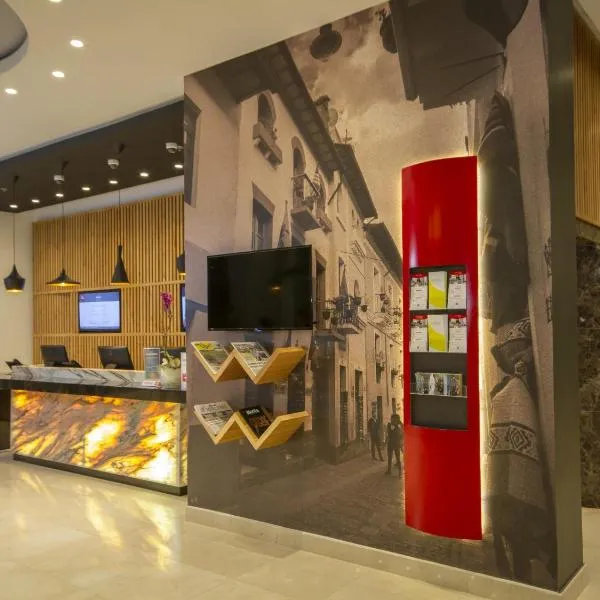 ibis Quito，位于基多的酒店