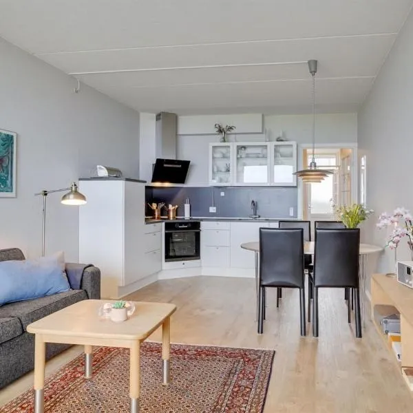 Apartment Edelina - 50m from the sea by Interhome，位于凡岛的酒店