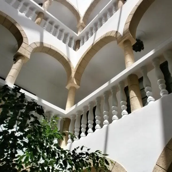 莎米亚沙丘庭院旅馆，位于索维拉的酒店