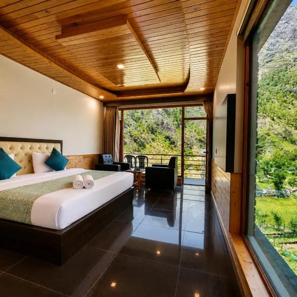 Symphony Woods Resort，位于Gushaini的酒店