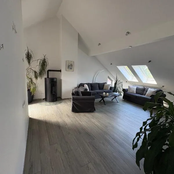 Ferienwohnung am Flughafen,位于布伦瑞克的酒店