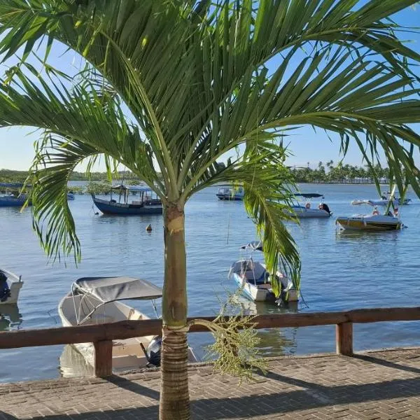 Mar à Vista Boipeba Frente Mar by LVF，位于伊尔哈德博伊巴的酒店