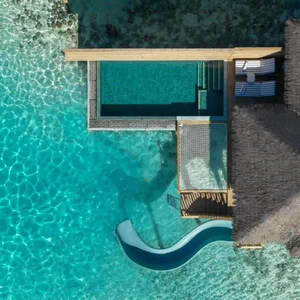 Sun Siyam Vilu Reef - 24 Hours All-Inclusive Dine-Around with Complimentary Return Trip，位于妮兰朵南环礁的酒店