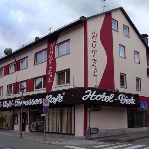 迪茨酒店，位于Bopfingen的酒店