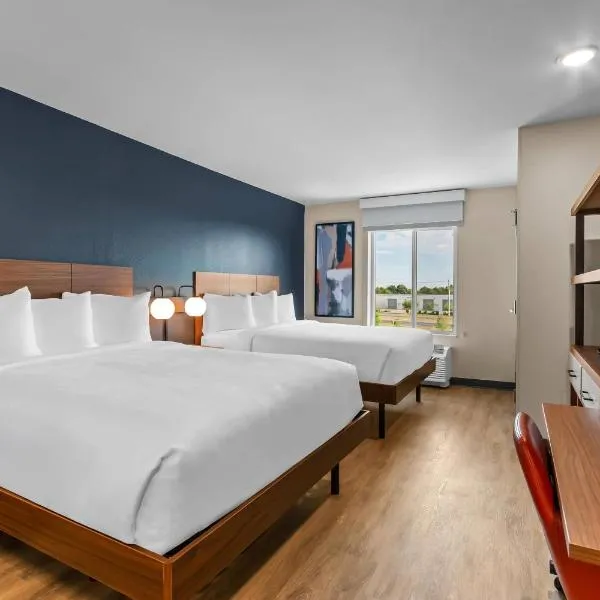 Everhome Suites Panama City Beach，位于巴拿马城海滩的酒店