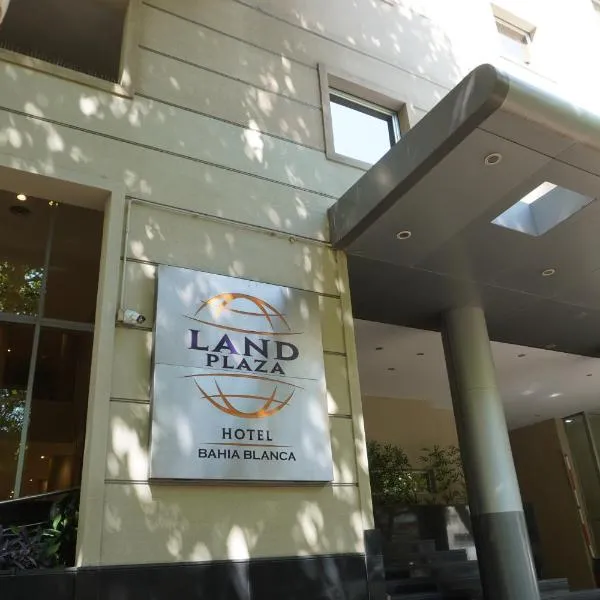 Land Plaza Hotel，位于布兰卡港的酒店