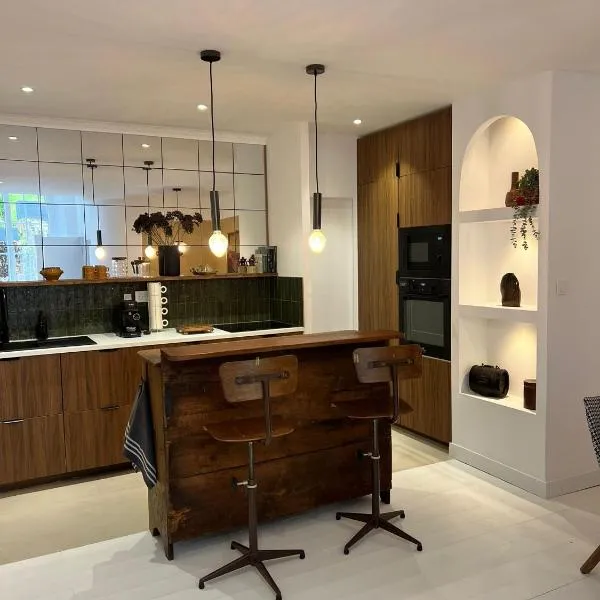 Lie de vin - appartement neuf - 650m des Thermes - RDC，位于萨兰莱班的酒店