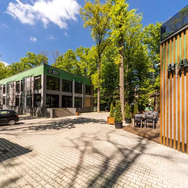 Rado Hotel Spa，位于赫梅利尼克的酒店