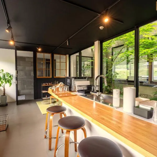 備前ホテル陶　BIZEN HOTEL SUE，位于Bizen的酒店