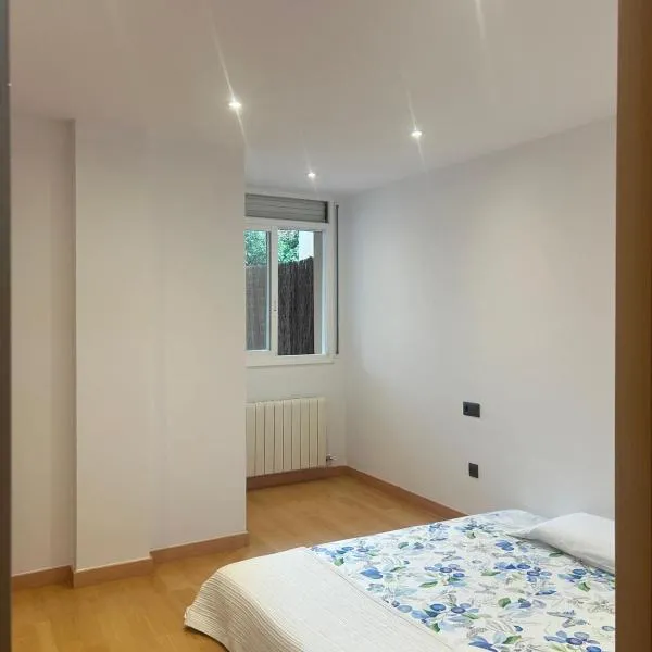 Apartamento a 25 min de Lleida, Montblanc, Poblet y a 50 minutos de Tarragona, Salou，位于博尔哈斯布兰卡斯的酒店