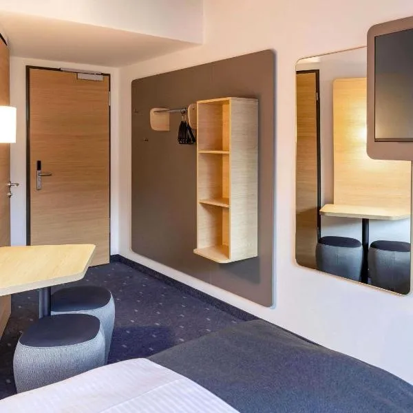 B&B HOTEL Düren，位于都伦-埃菲尔的酒店